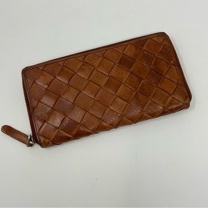 Vilenca Holland Basket Weave Brown Leather Wallet